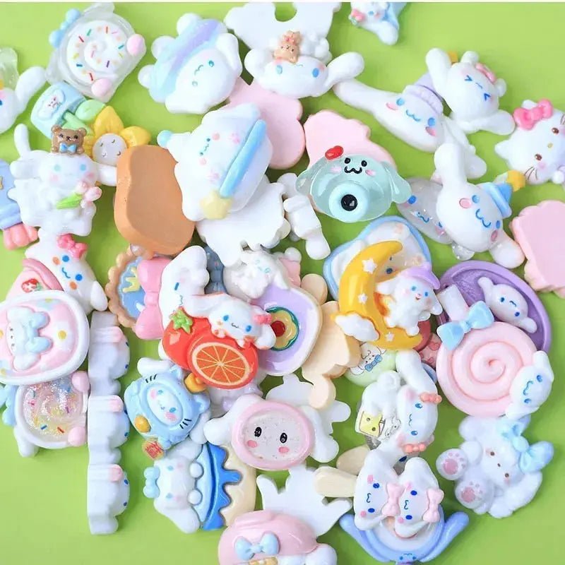 10 - Pack Kawaii Sanrio Resin Accessories for DIY Phone Cases and Headwear - Featuring Hello Kitty, Kuromi, and My Melody - Lacatang Shop