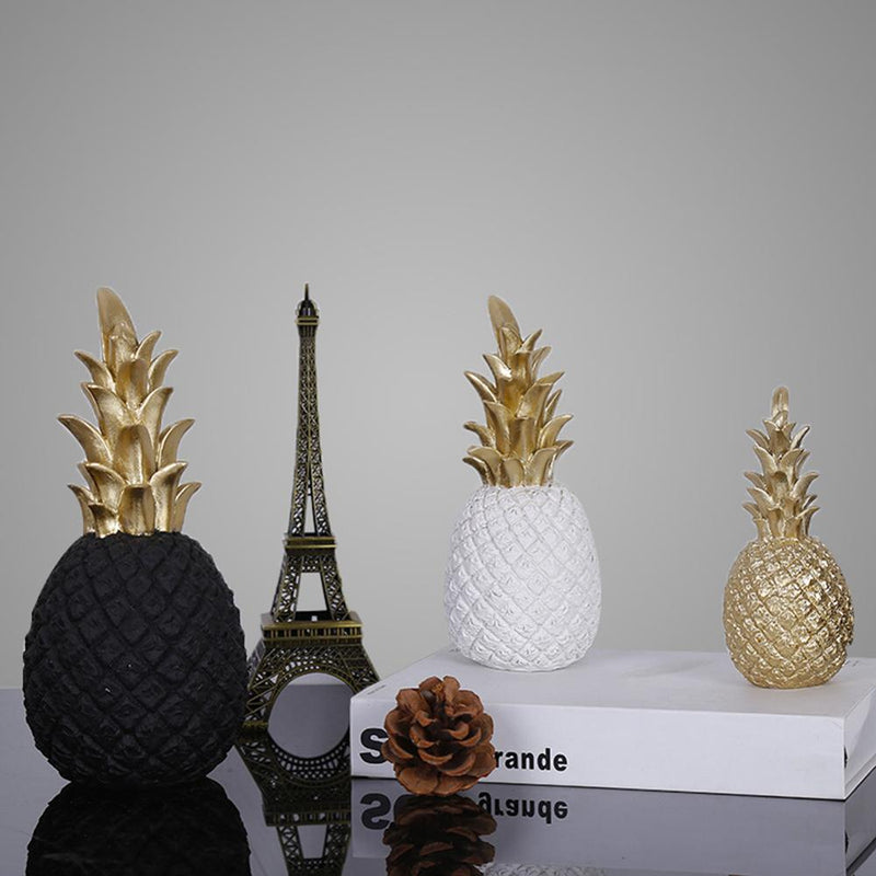 Lacatang Gold Resin Pineapple Window Display Decor Figurine