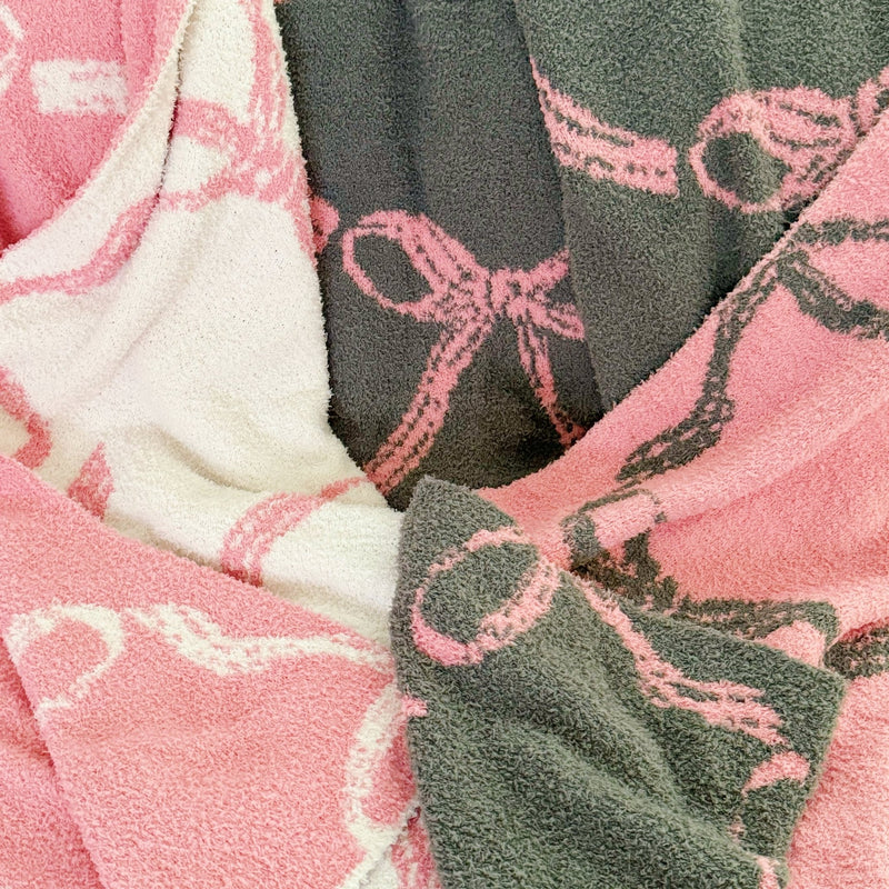 Bow Scalloped Coziest Blanket - Lacatang Shop