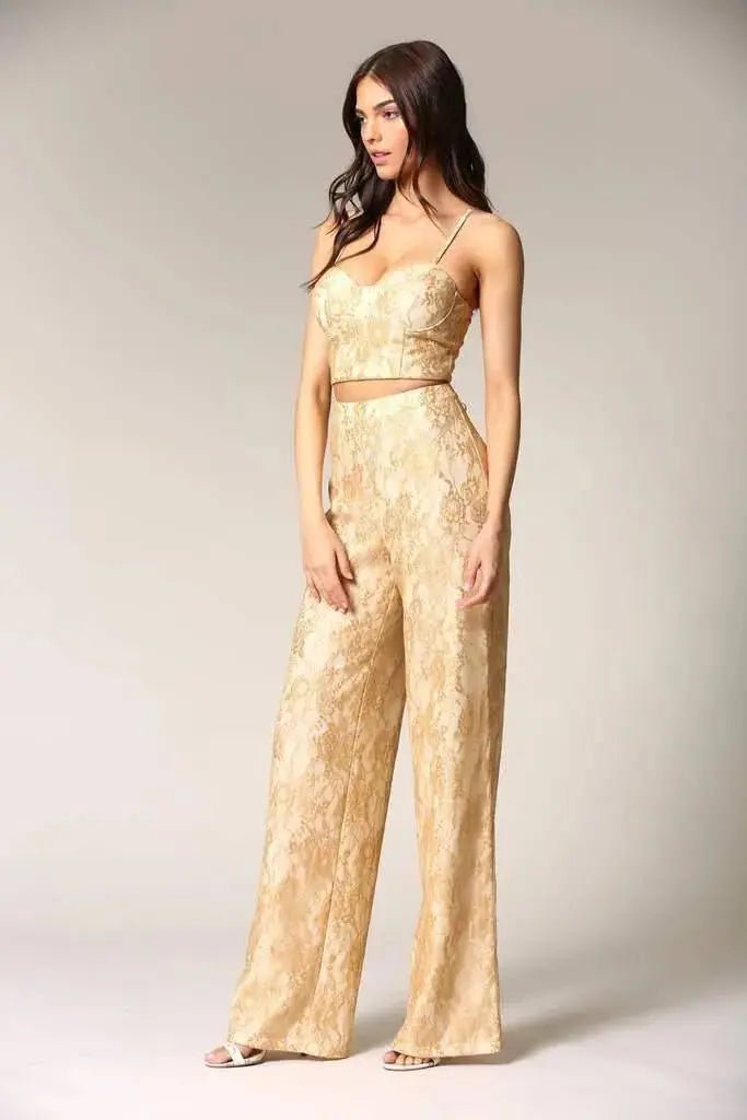 Caeli - A two - piece gold lace set featuring built - in underwire and bra - Lacatang Shop