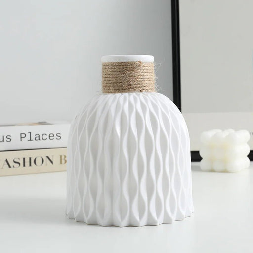 Elegant Modern Decorative Vase for Stylish Home Decor - Lacatang Shop