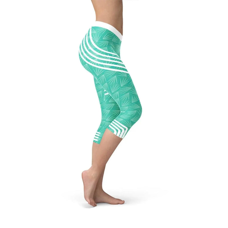 Turquoise Sports Capri Leggings 

Fitness-Ready Turquoise Capri Leggings for Comfort and Performance Leggings Maroon Sooty Lacatang Shop 