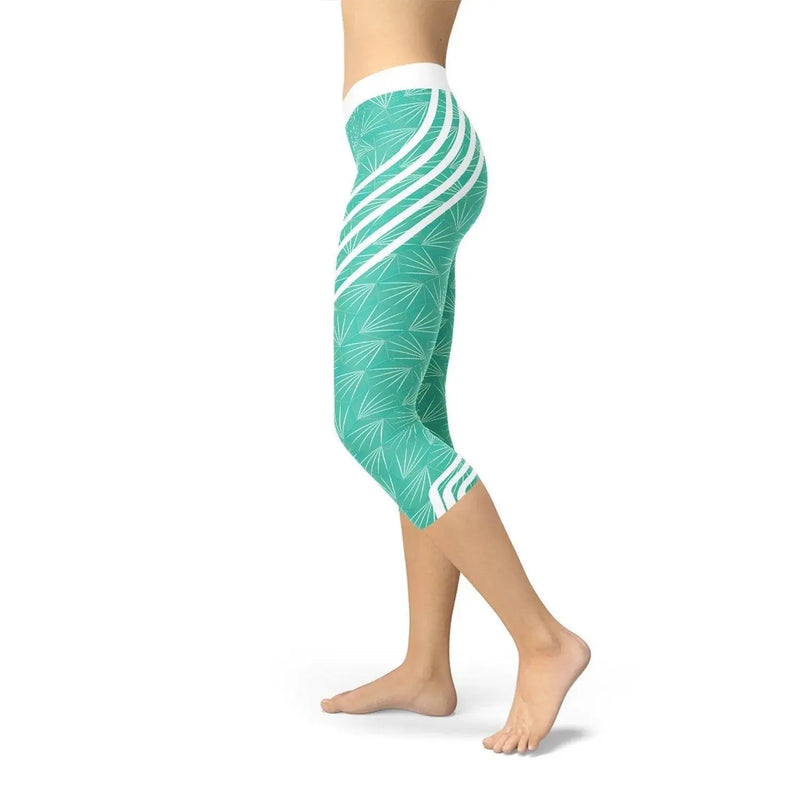 Turquoise Sports Capri Leggings 

Fitness-Ready Turquoise Capri Leggings for Comfort and Performance Leggings Maroon Sooty Lacatang Shop 