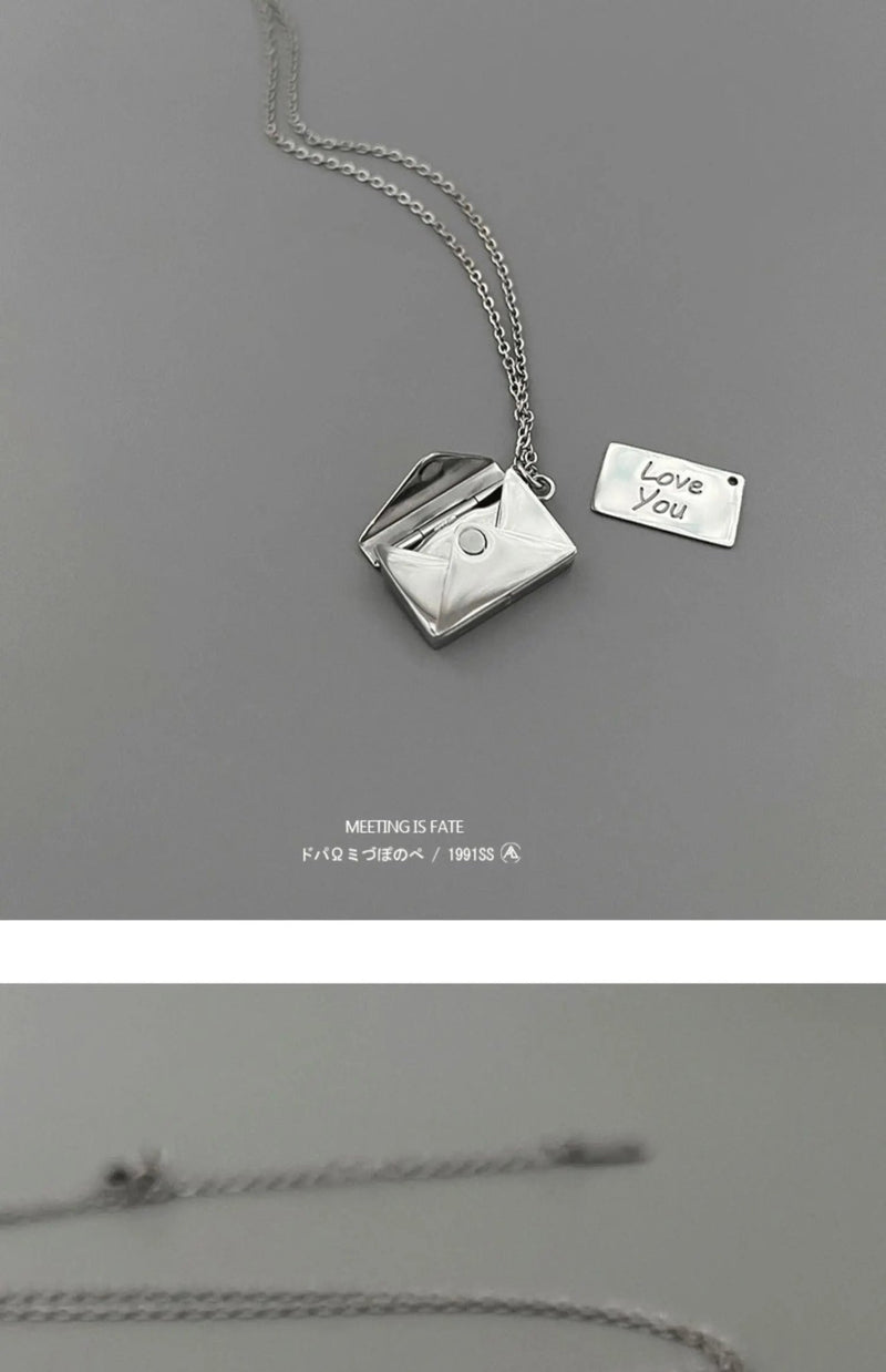 Niche Style Pdstyle Titanium Steel Girls' Practical Necklace - Lacatang Shop