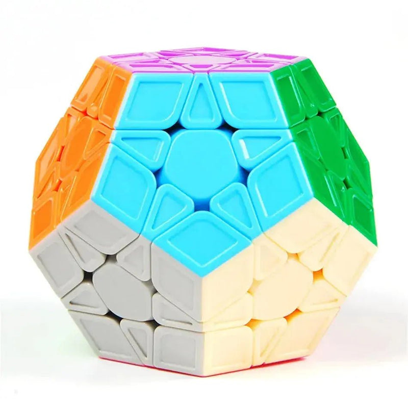 QIYI Professional Stickerless Megaminx Puzzle Cube - 12 - Sided Speed Magic Cube for Kids and Educational Play - Lacatang Shop